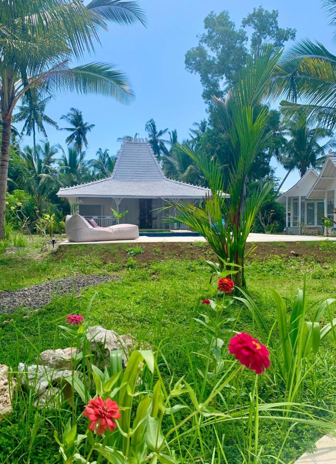 The Palms Penida Hotel Ped Exterior photo